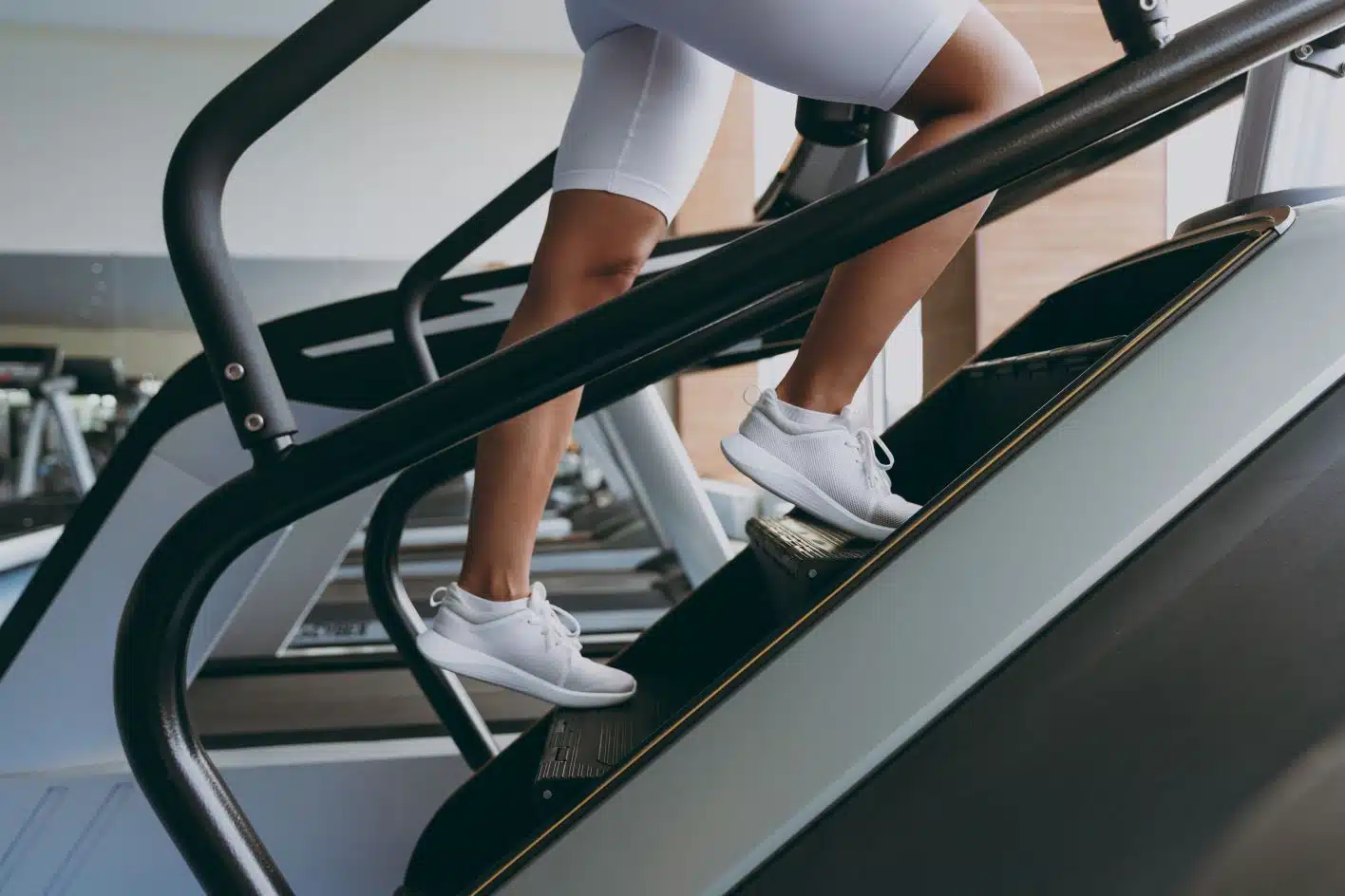 StairMaster vs Incline Treadmill: Which One Can Bring Better Results?